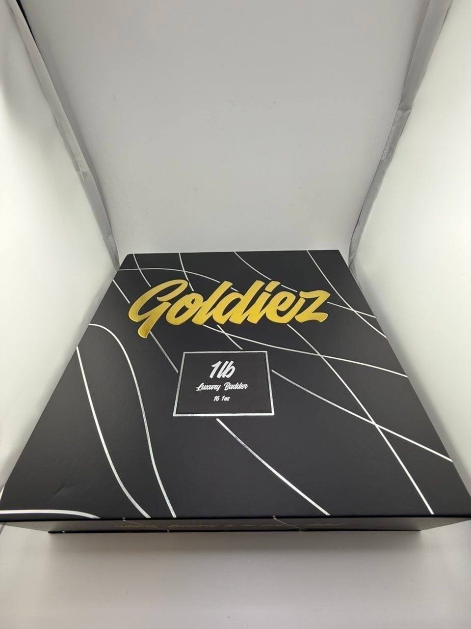 Goldie’z luxury resin crumble