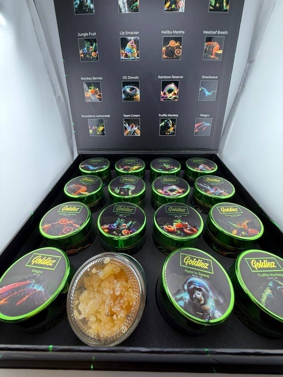 Goldie’z luxury resin crumble